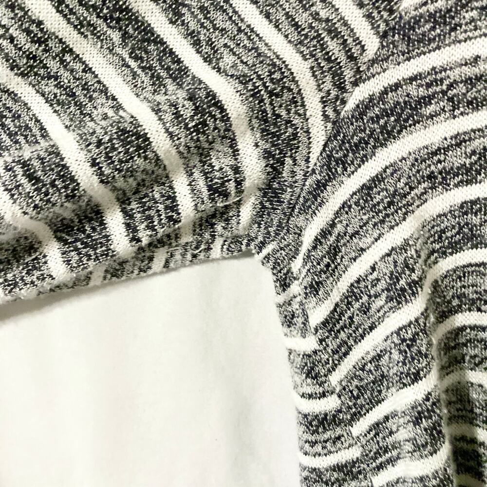 Hem & Thread Women's Large Knit Striped Top Button Back Lacy Detail - Picture 5 of 10